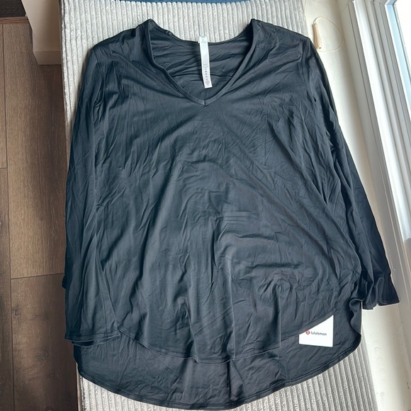 lululemon athletica Tops - Lululemon Nulu Relaxed Fit Yoga LS